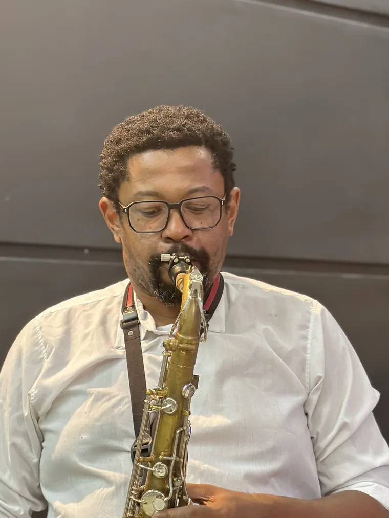 Vagner Luiz, saxofonista da Heralds Band